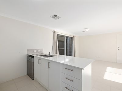33 Gratiola Road, Byford