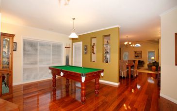 8 Lakeside Drive, Berwick
