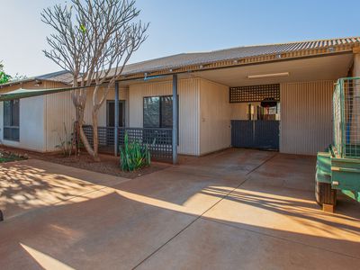 9 Oriole Way, South Hedland