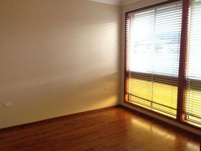 1 / 251 Shellharbour Road, Barrack Heights