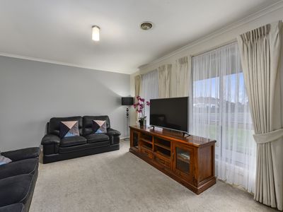 8 Tallarook Court, Mount Gambier