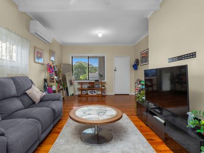 44 John Street, Belmont North