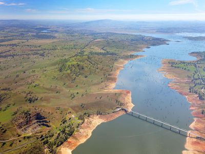 Knobles Road, Wirlinga