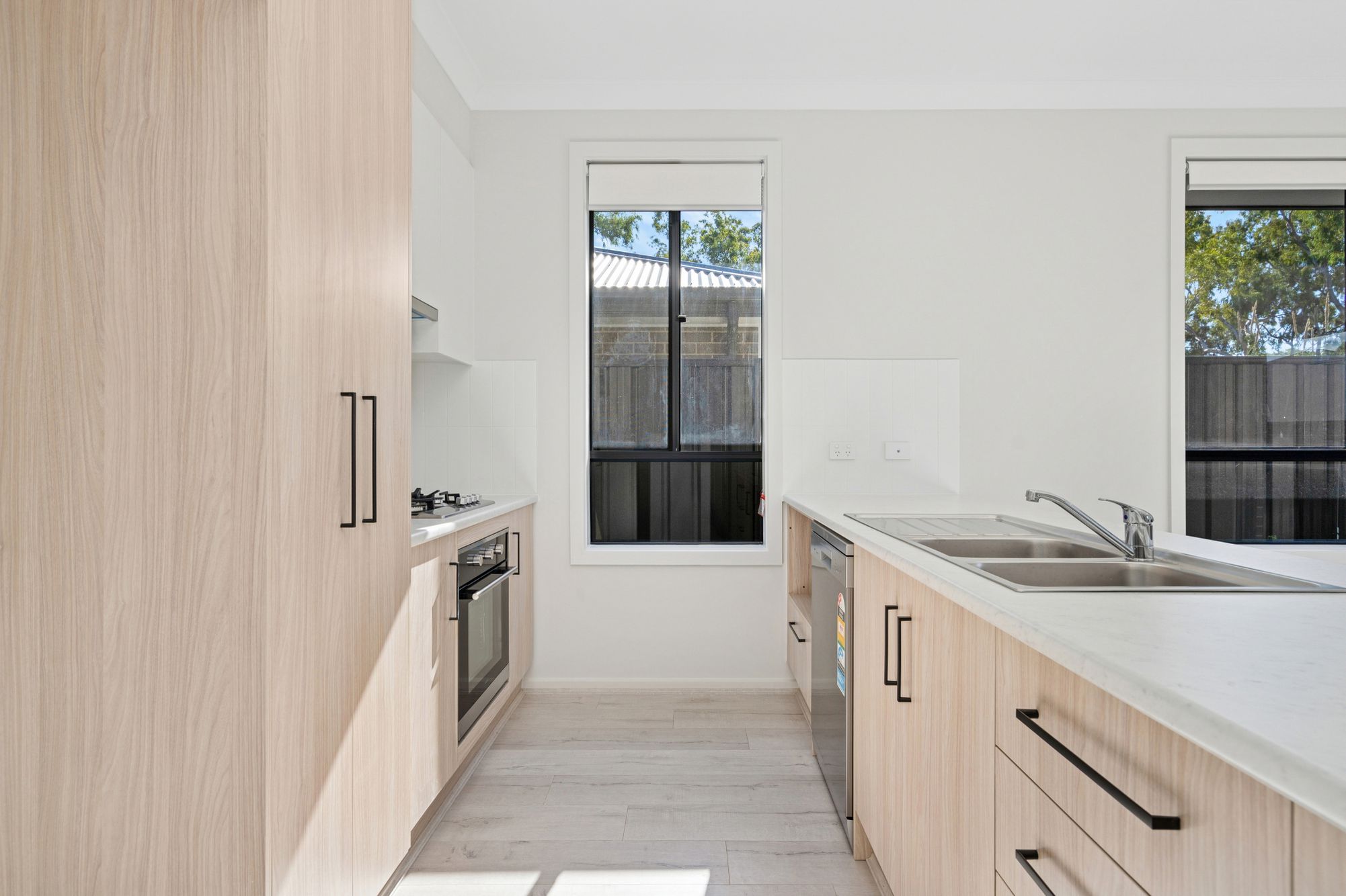 16 Ancell Court, Valley View