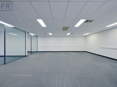 82 Discovery Drive, Bibra Lake