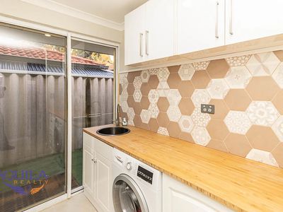 37 Bates Loop, Lockridge