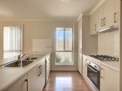 10 Waterlily Terrace, Murray Bridge