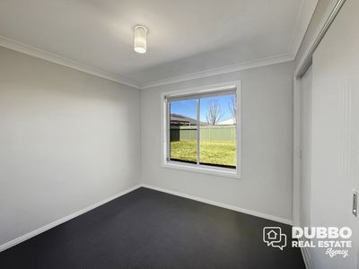 27 Argyle Avenue, Dubbo