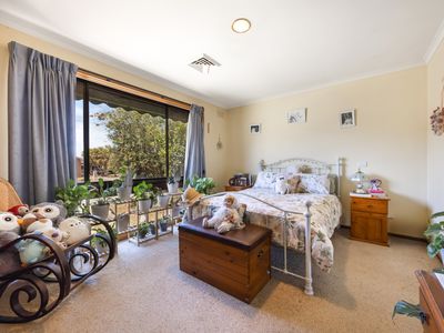 2 Mockridge Drive, Kangaroo Flat