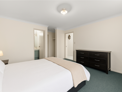 21 Sciano Avenue, Success