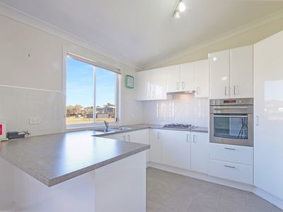 S6 Easts Narooma Village / 40-48 Princes Highway, Narooma