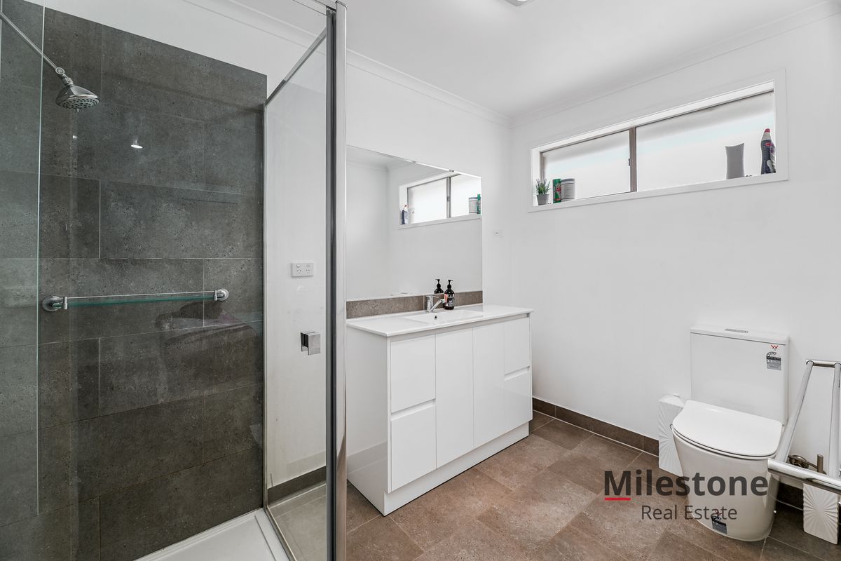 4 Fira Court, Narre Warren