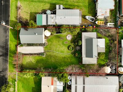 4 Hill Street, Donovans