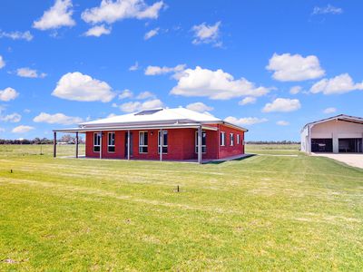 324 River Drive, Narromine