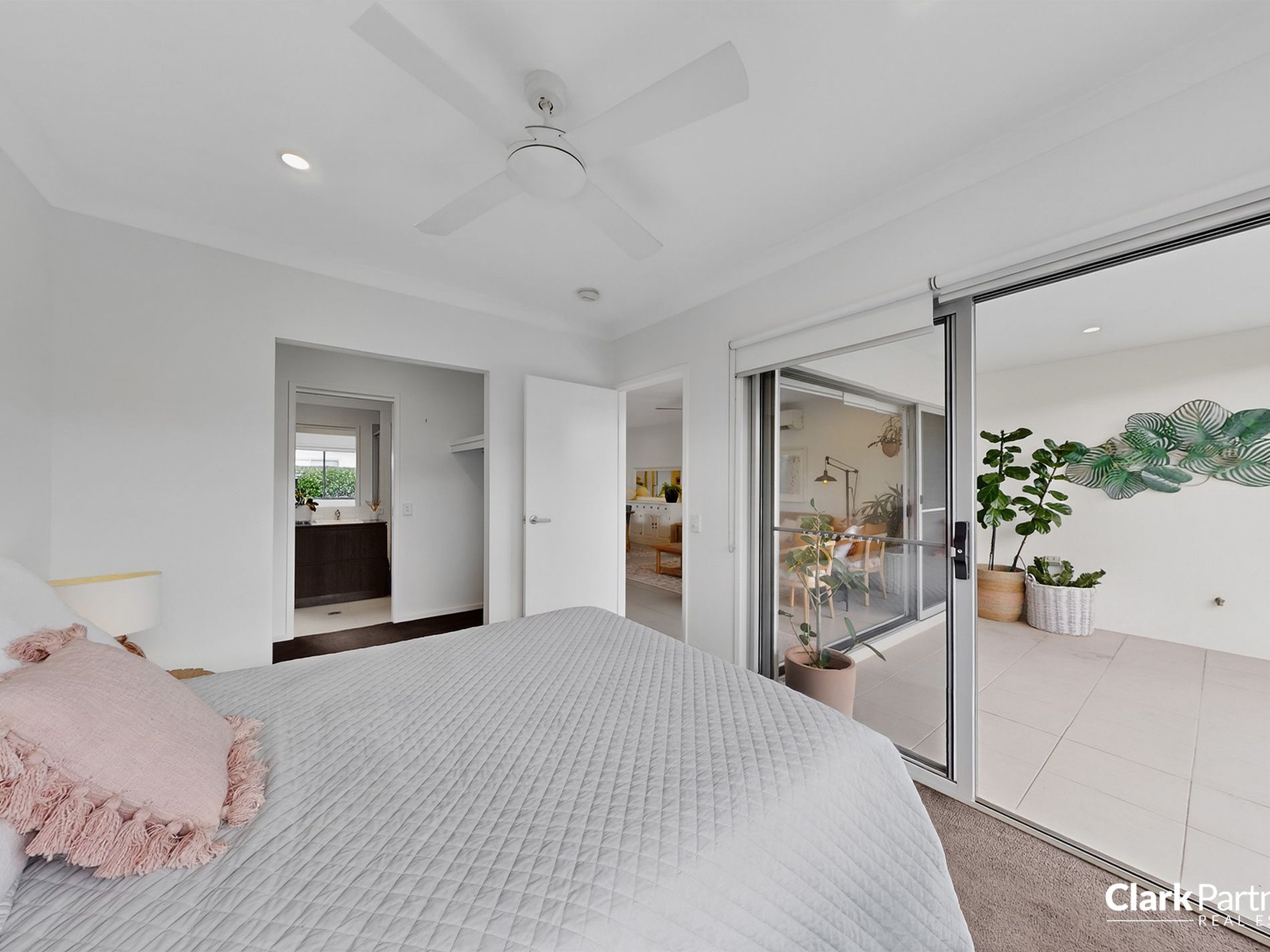 30 Rowley Street, Strathpine