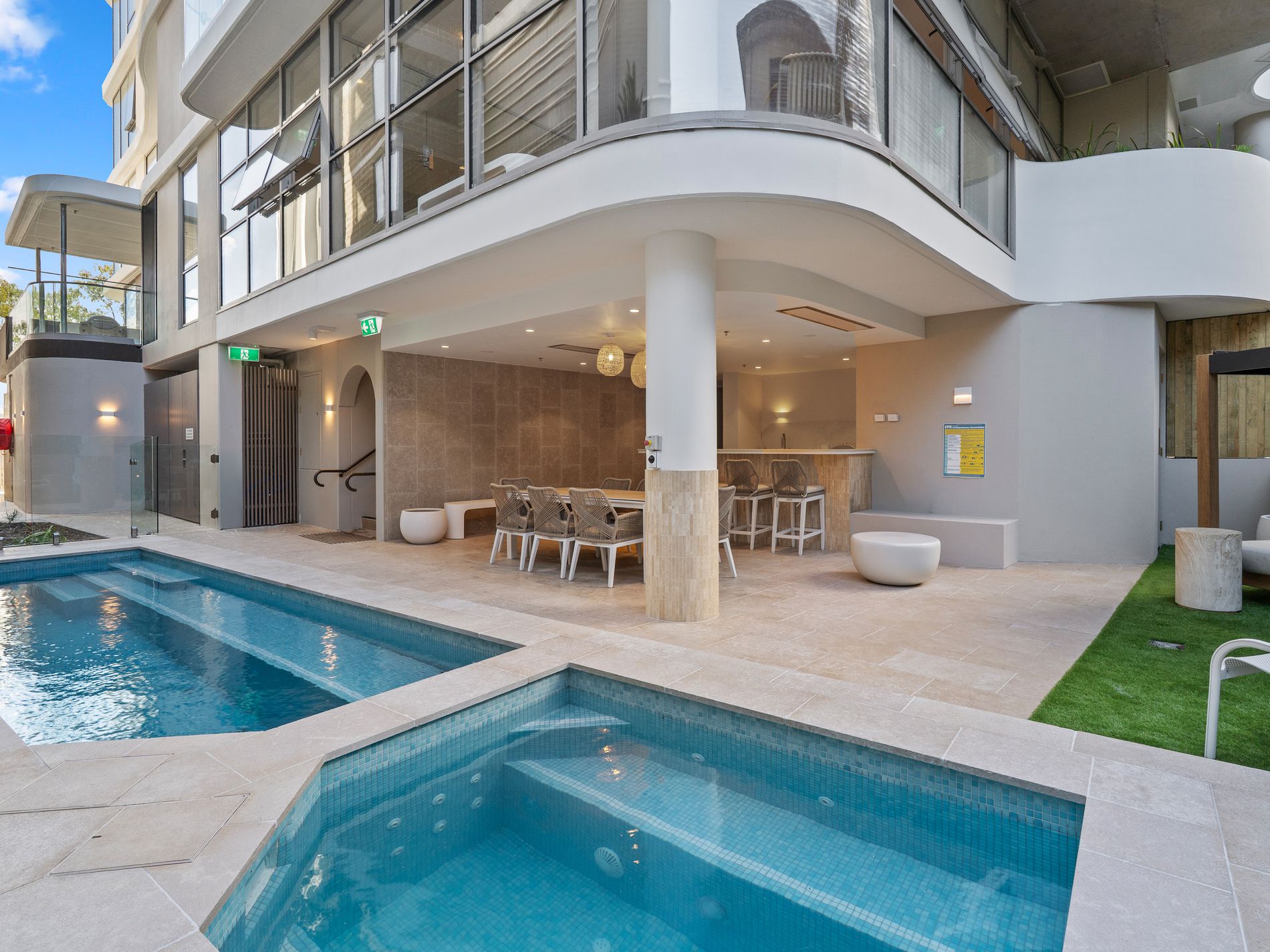 302 / 949 Gold Coast Highway, Palm Beach