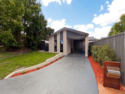 25 Pickering Street, Monash