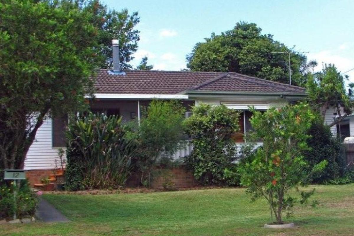 12 Lock Avenue, Springfield