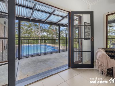 2898 Oxley Highway, Huntingdon