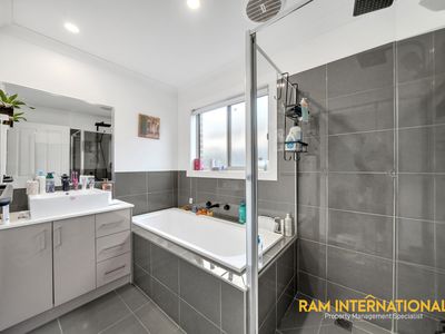 67 Terrene Terrace, Point Cook