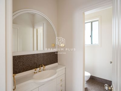 146 Fullers Road, Chatswood West