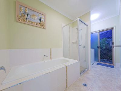 32 Higgs Circuit, Wynnum West