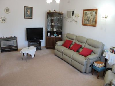 11 Olympic Parade, Kangaroo Flat