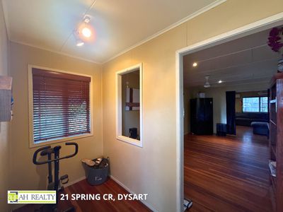 21 Spring Crescent, Dysart