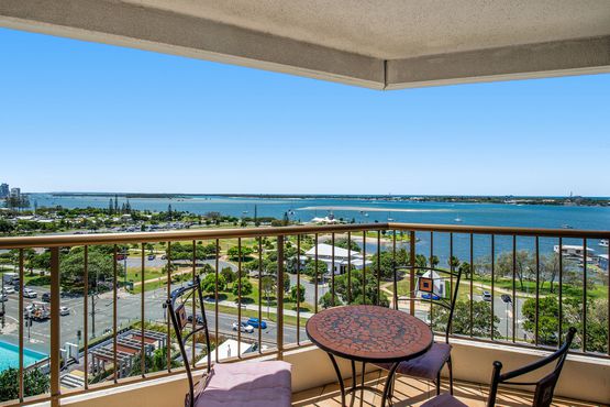 10a / 114-116 Marine Parade, Southport