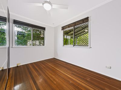 82 Narellan Street, Arana Hills