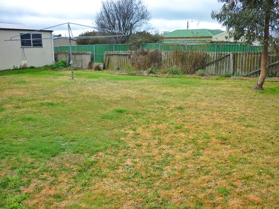 16 Tucker Street, Blayney