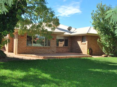 23 Falconer Way, Dubbo