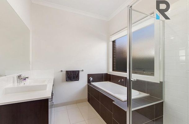 20 Huntingfield Street, Craigieburn
