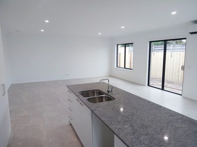 12C Logan Street, Hamlyn Heights