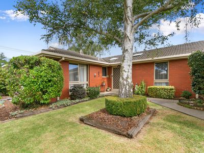 21 Montgomery Street, Sale