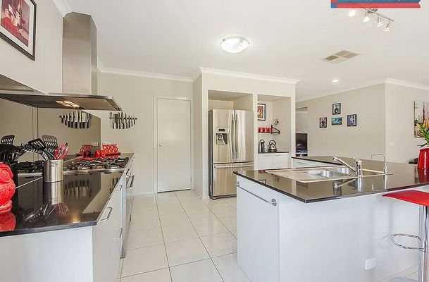 10 Balconies Way, Craigieburn