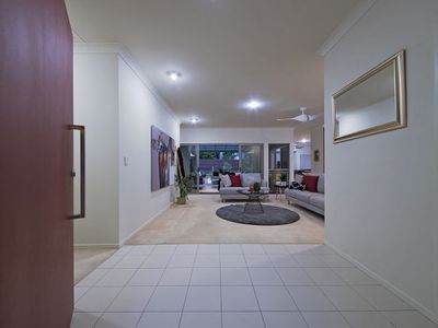 18 Barrington Crescent, Wakerley