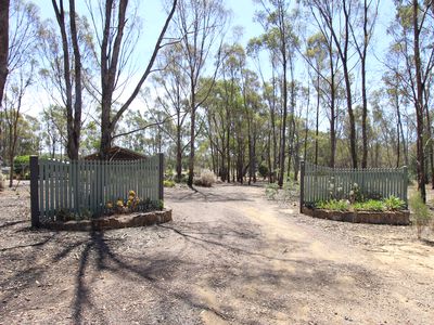 9 Doolan Crescent, Heathcote