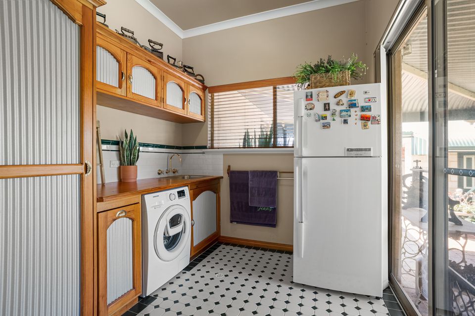 182 Safety Bay Road, Safety Bay