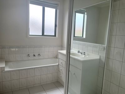 2 / 4-10 Benson Street, Geelong