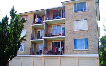 12 / 18 Llandaff St, Bondi Junction