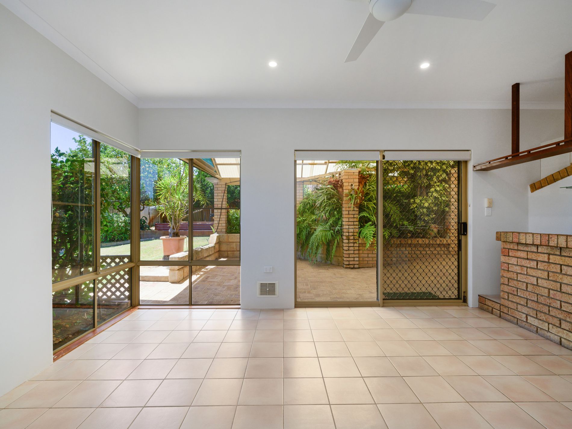 21 Mapstone Gardens, Murdoch