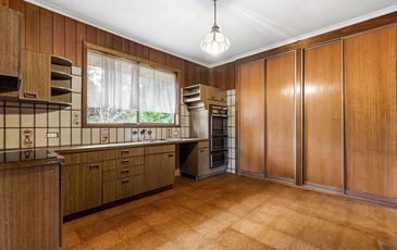 8 Fairhazel Court, Beaconsfield Upper