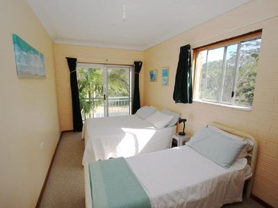 1 / 5 Coorilla Street, Hawks Nest