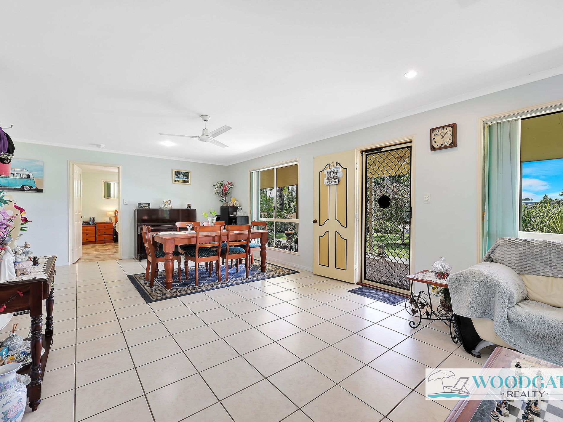 10 LORIKEET AVENUE, Woodgate