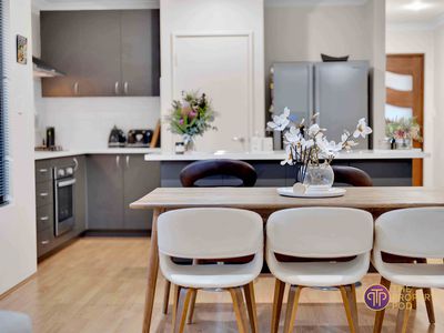 14 Gully Close, High Wycombe