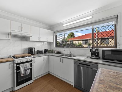 113 Trouts Road, Stafford Heights