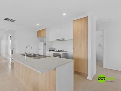 47 Lewis Crescent, Finley