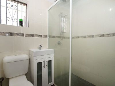 42 Elizabeth Cres, Goodna
