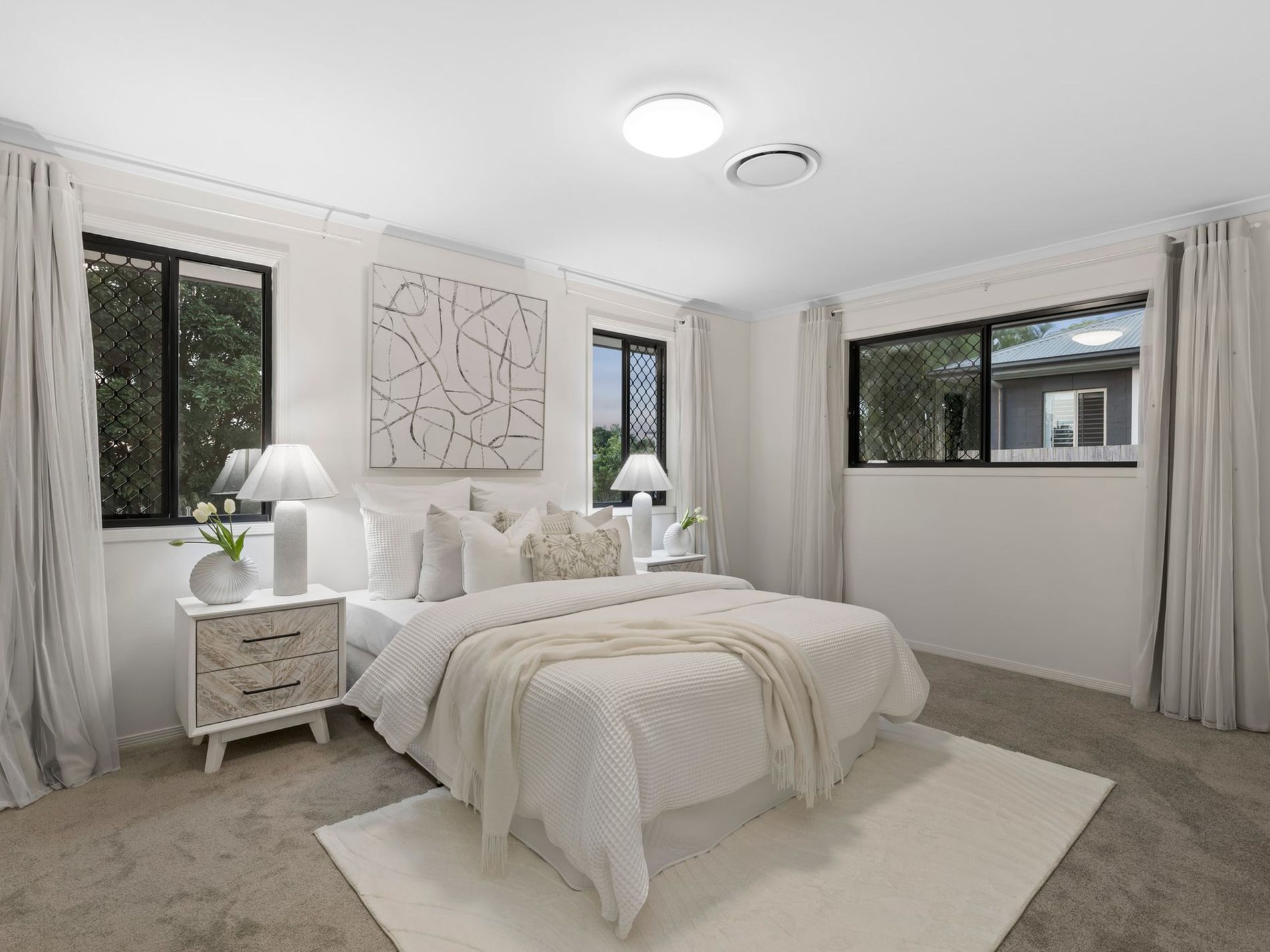 6 Lachlan Drive, Wakerley